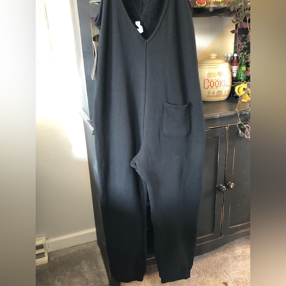 NWT Women’s Glyder Effortless Jumpsuit in black size large - Picture 14 of 15